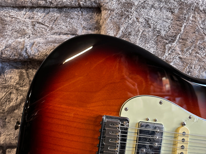 Fender Player Plus Stratocaster HSS Sunburst 2021