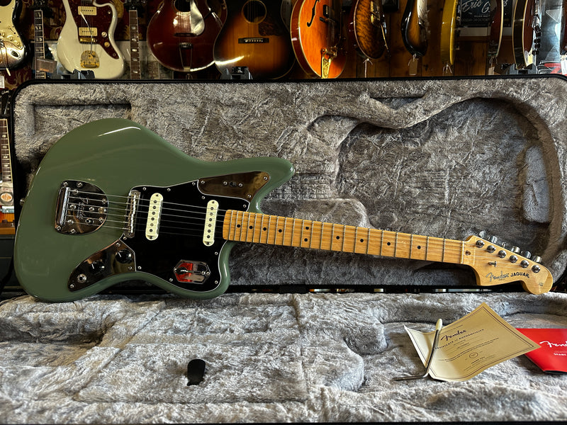 Fender American Professional Jaguar Antique Olive 2017