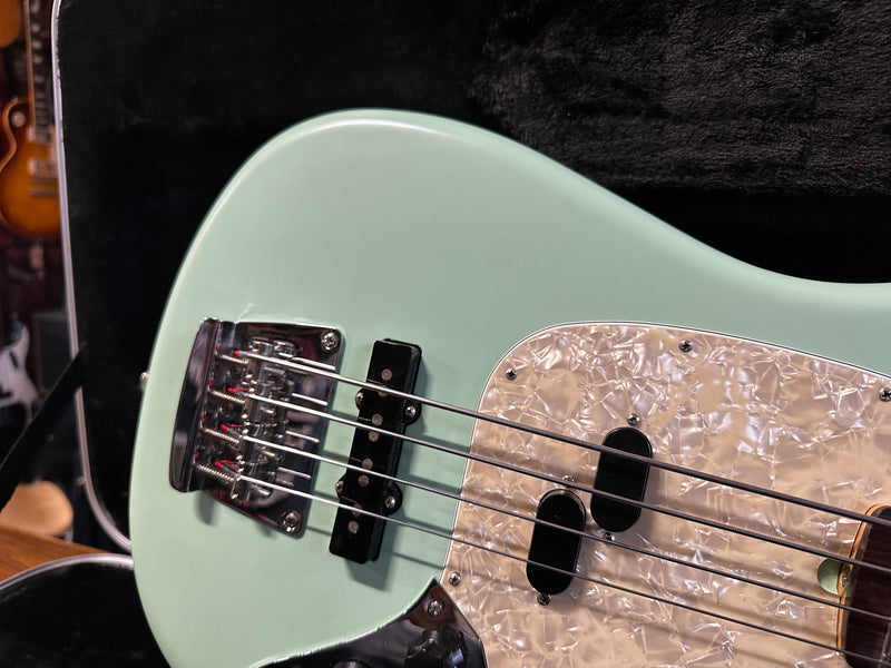 Fender American Performer Mustang Bass Satin Surf Green 2018