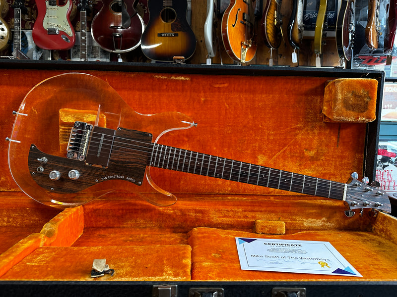 Ampeg Dan Armstrong Lucite Ex. Mike Scott 1971