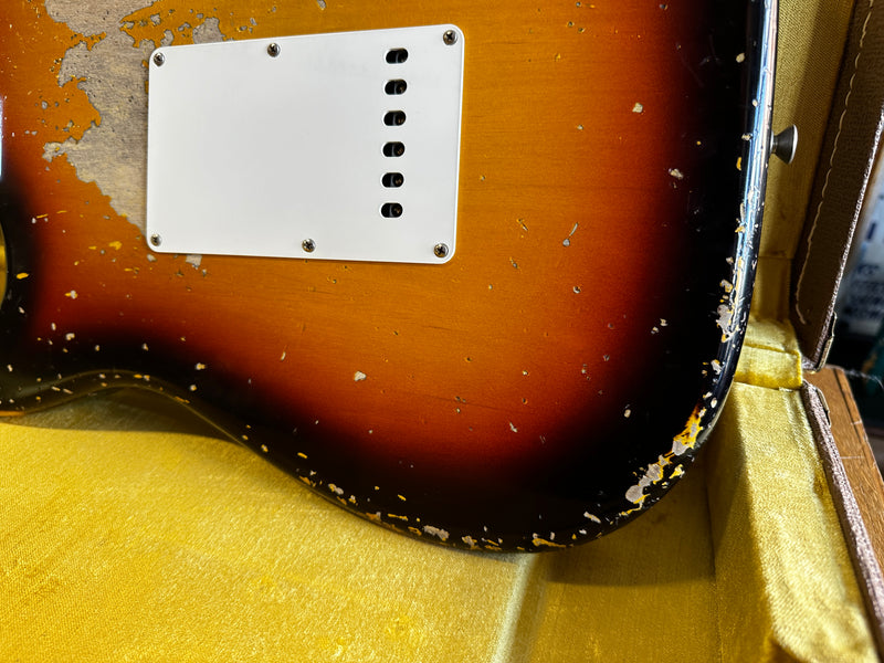 Fender Custom Shop '61 Stratocaster Heavy Relic Faded Sunburst 2023