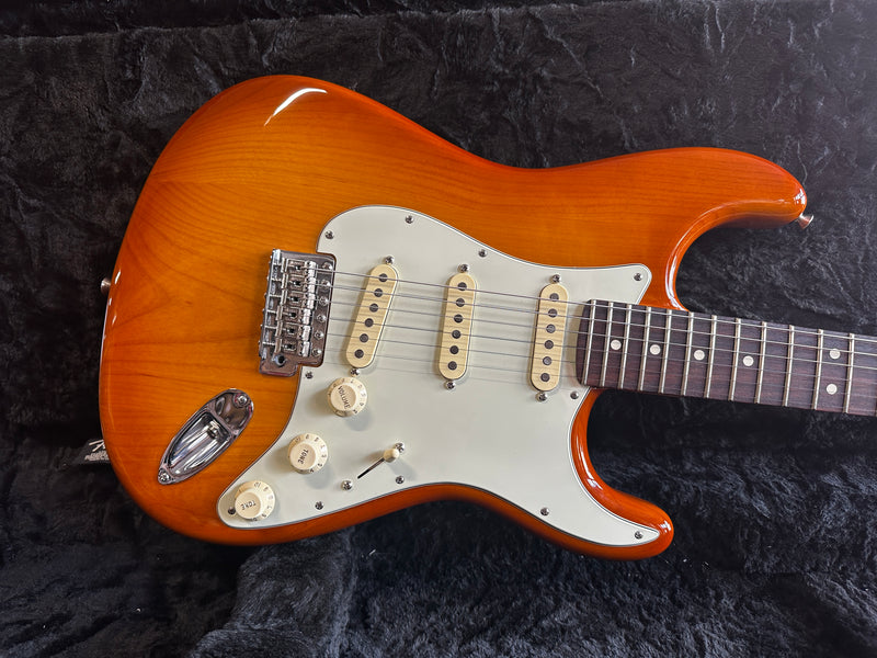 Fender American Performer Stratocaster Honeyburst 2021