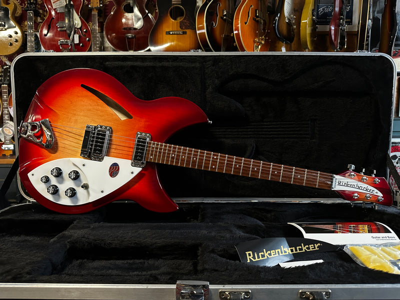 Rickenbacker 330 Fireglo 2014