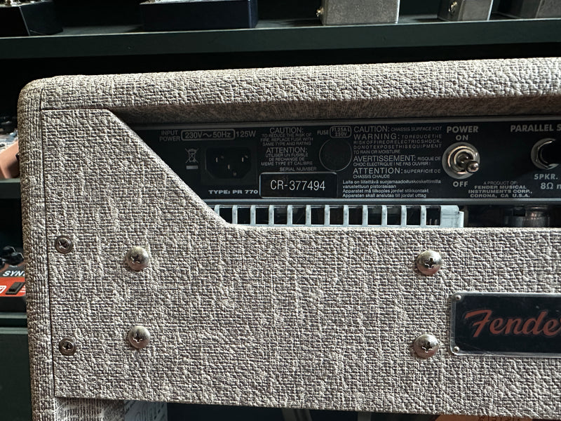 Fender Limited Edition '65 Princeton Reverb Fawn FSR Combo