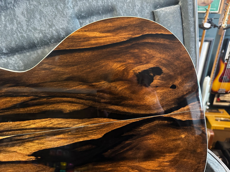 Furch Rainbow Series OM-CE Western Red Cedar / Exotic Ebony 2022