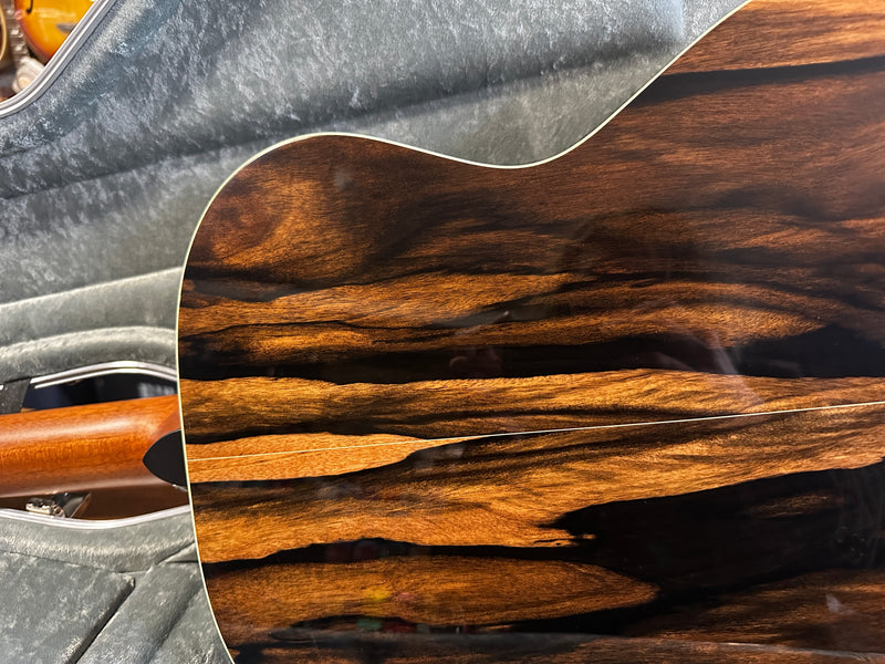 Furch Rainbow Series OM-CE Western Red Cedar / Exotic Ebony 2022