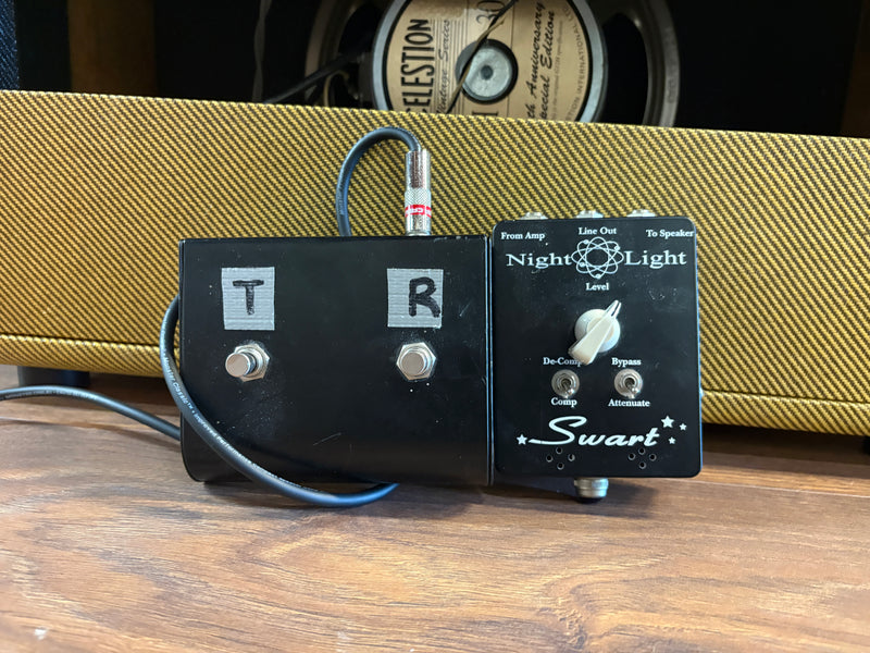 Swart Atomic Space Tone 2012