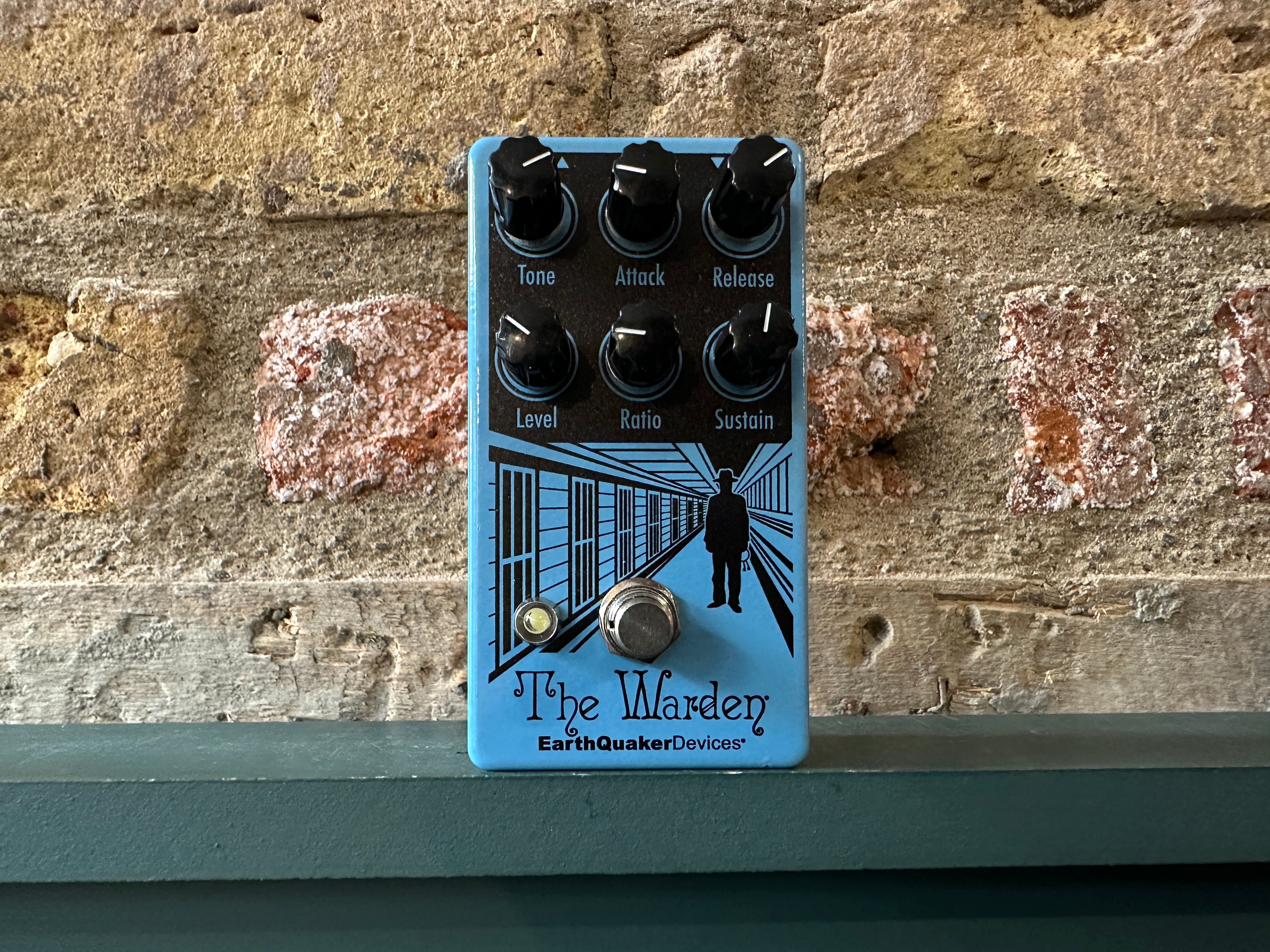 ギター earthquaker devices interstellar orbiter Interstellar Orbiter Dual Resonant Filter — EarthQuaker Devices