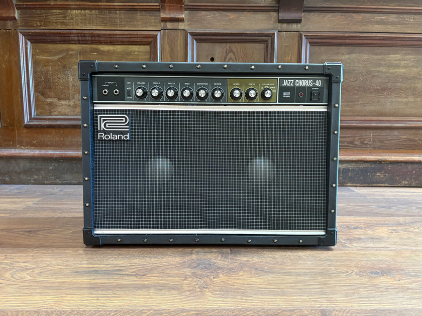 Roland JC-40 Jazz Chorus - Some Neck Guitars