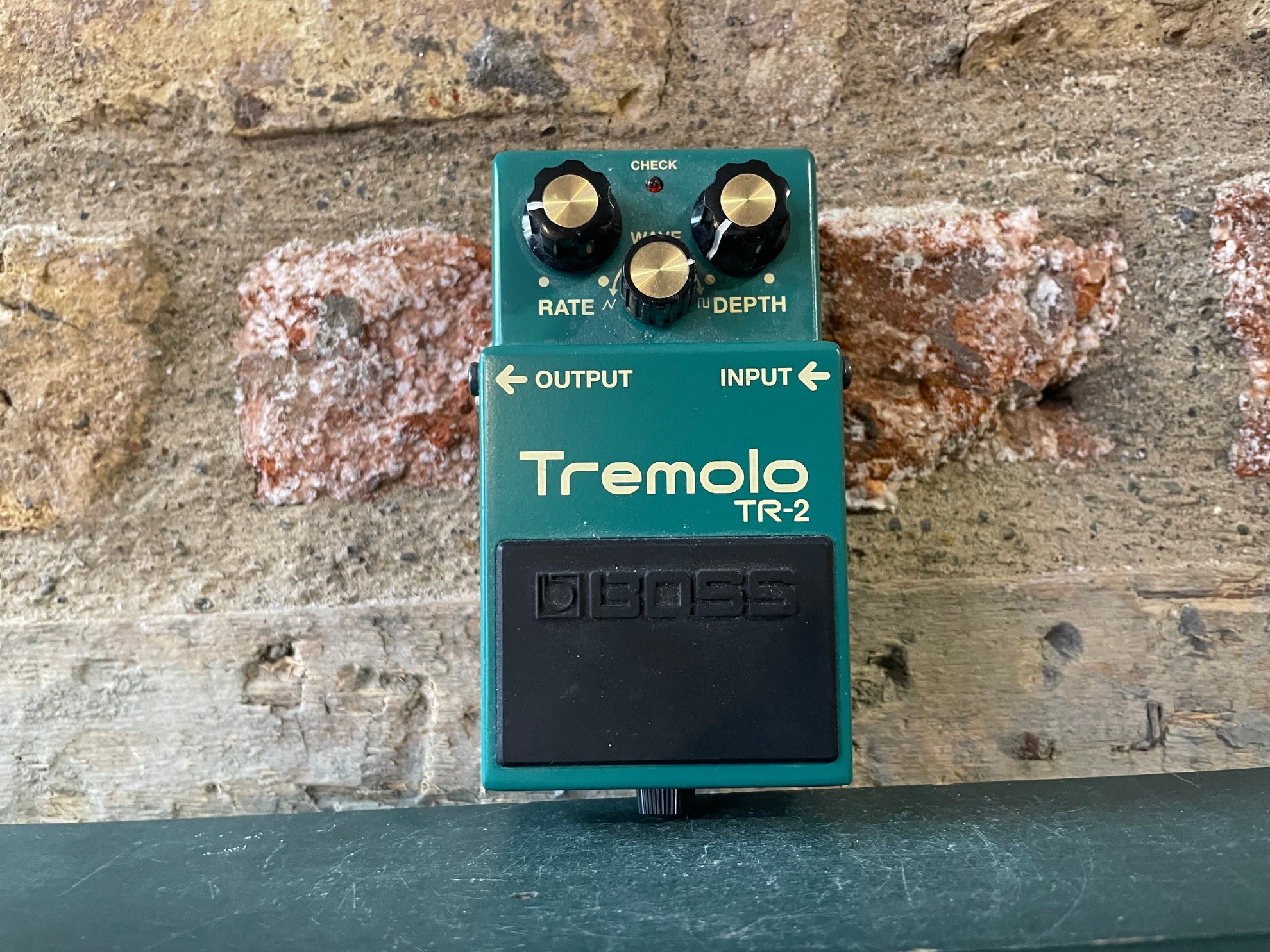 boss tr 2 pedal Boss TR-2 Tremolo