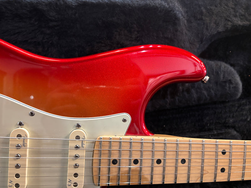 Fender American Deluxe Stratocaster Sunset Metallic 2013