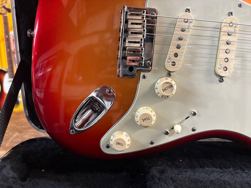 Fender American Deluxe Stratocaster Sunset Metallic 2013