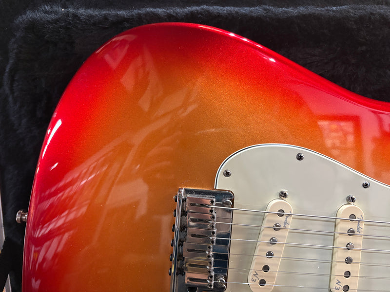 Fender American Deluxe Stratocaster Sunset Metallic 2013