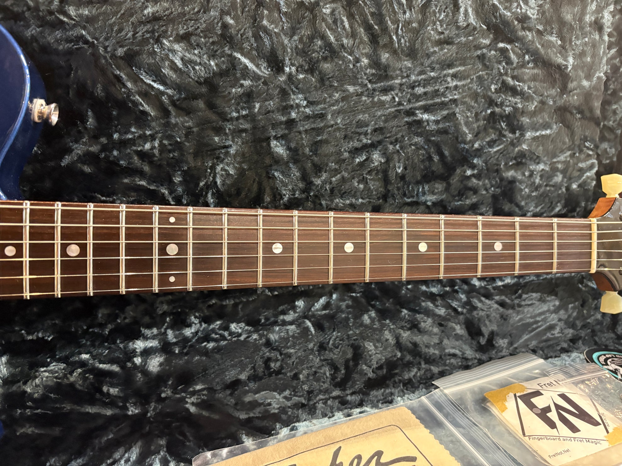 Asher Vintage Series T-90 Sapphire Blue Metallic 2020 - Some Neck