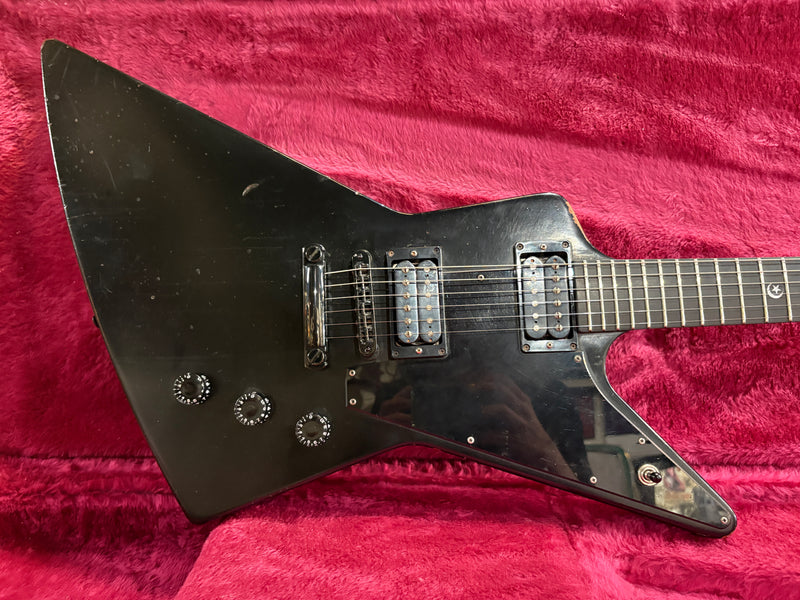 Gibson Explorer Gothic Ebony 2001 - Some Neck Guitars