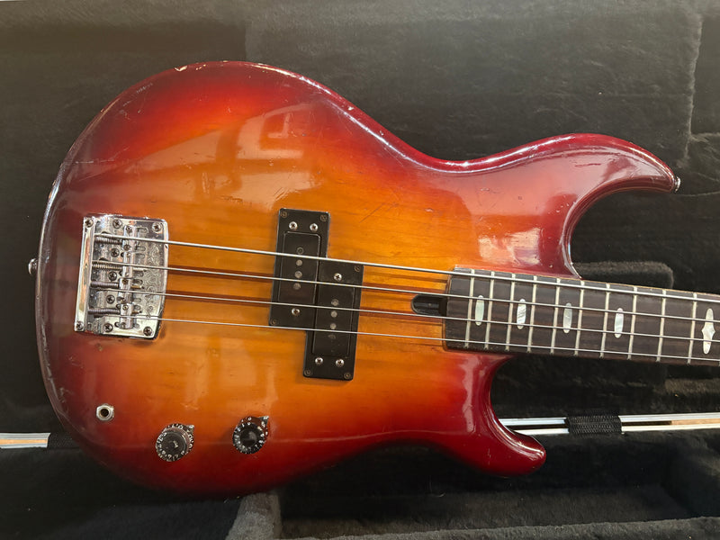 Yamaha BB-1200 Broad Bass Sunburst 1979