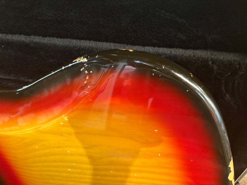 Fender Jazz Bass Sunburst 1977