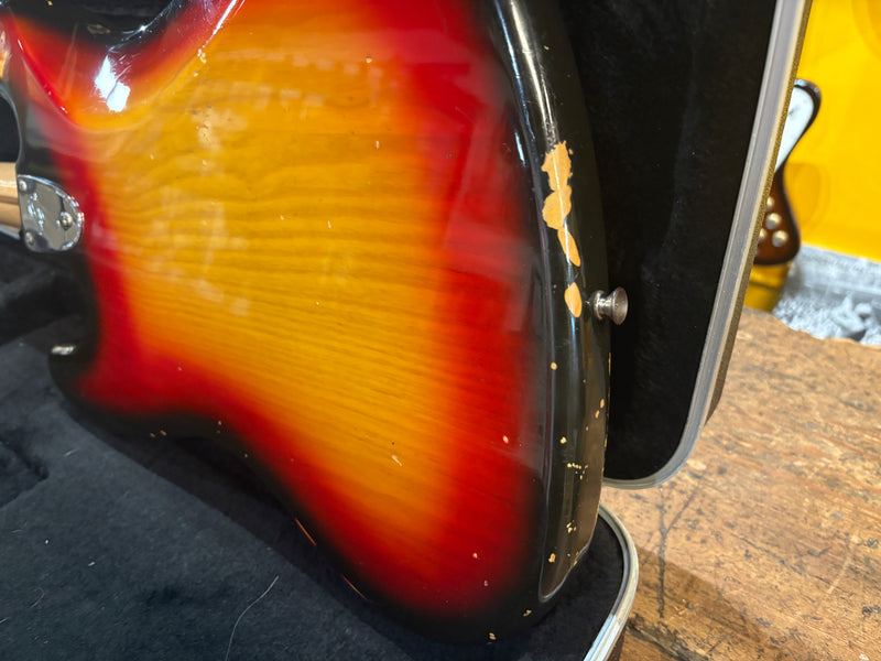 Fender Jazz Bass Sunburst 1977