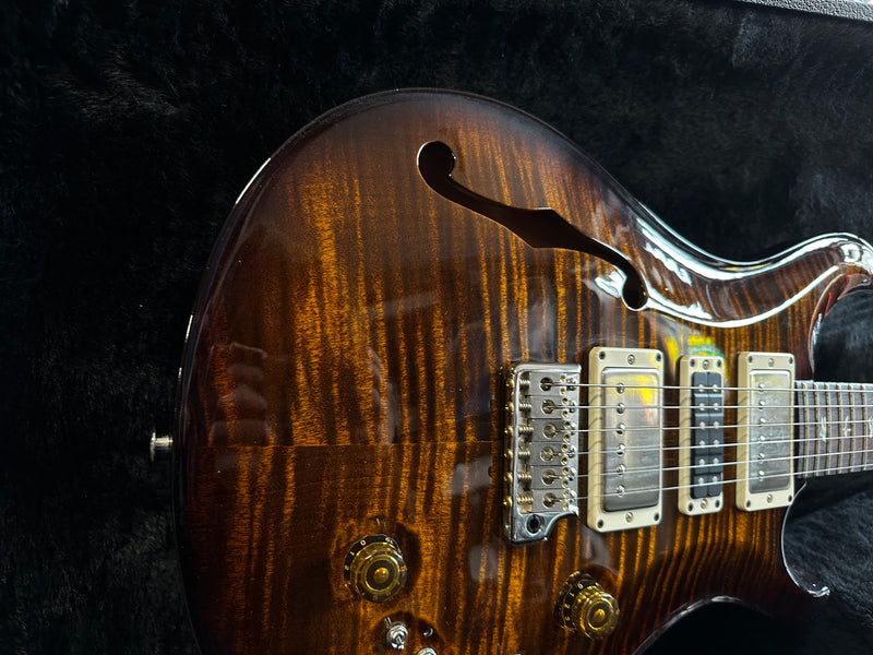 PRS Special 22 Semi-Hollow Black Gold Burst 2021