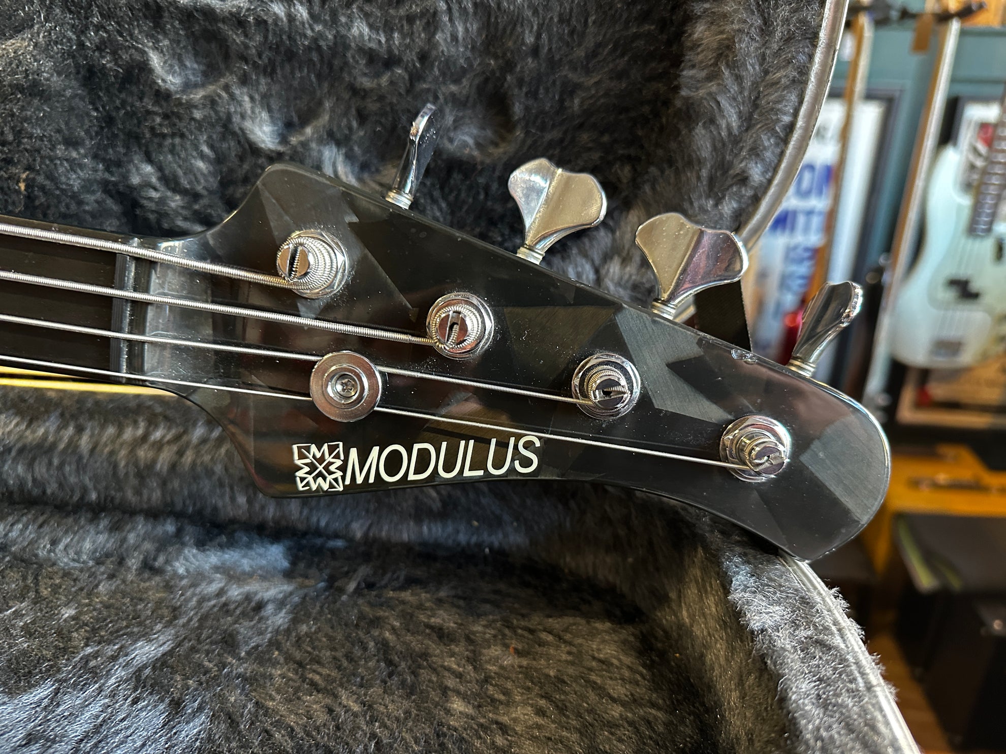 Modulus VJ4 Vintage J Trans Red Quilted Maple 2003 - Some Neck Guitars