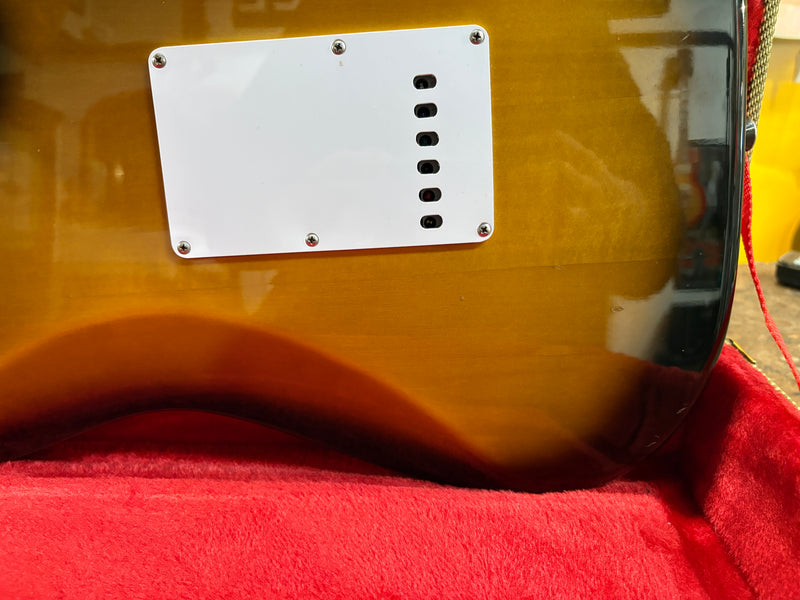 Fender Made In Japan Stratocaster Left-Handed Sunburst 2016