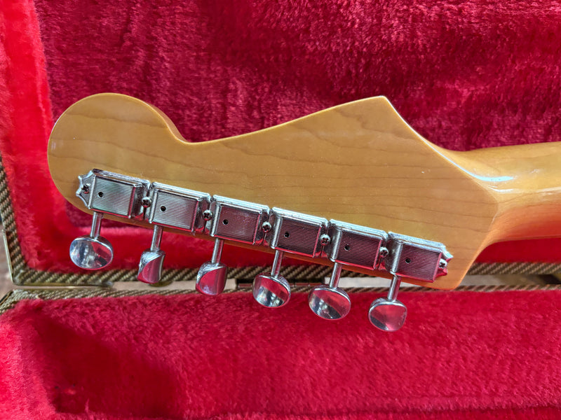 Fender Made In Japan Stratocaster Left-Handed Sunburst 2016