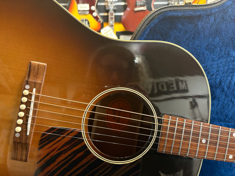 Gibson Custom Shop J-35 Collectors Edition Sunburst 2014