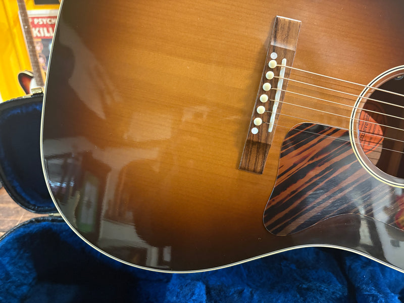Gibson Custom Shop J-35 Collectors Edition Sunburst 2014