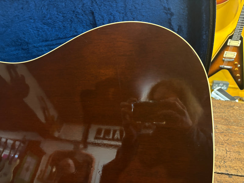 Gibson Custom Shop J-35 Collectors Edition Sunburst 2014