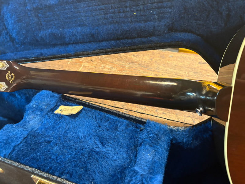 Gibson Custom Shop J-35 Collectors Edition Sunburst 2014