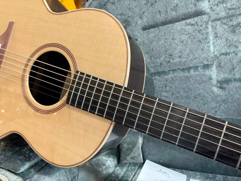Lowden F-32 Sitka Spruce/East Indian Rosewood