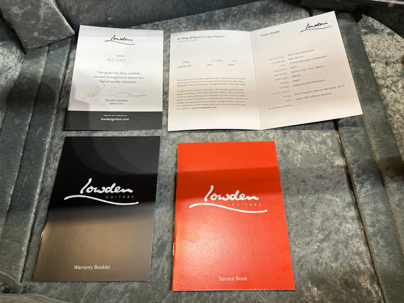 Lowden F-32 Sitka Spruce/East Indian Rosewood