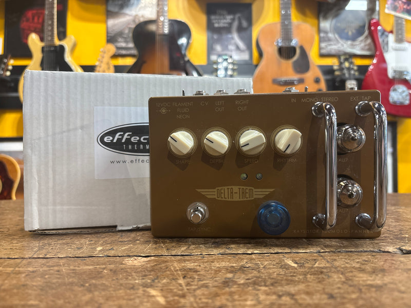 Wampler Ego Compressor - Some Neck Guitars