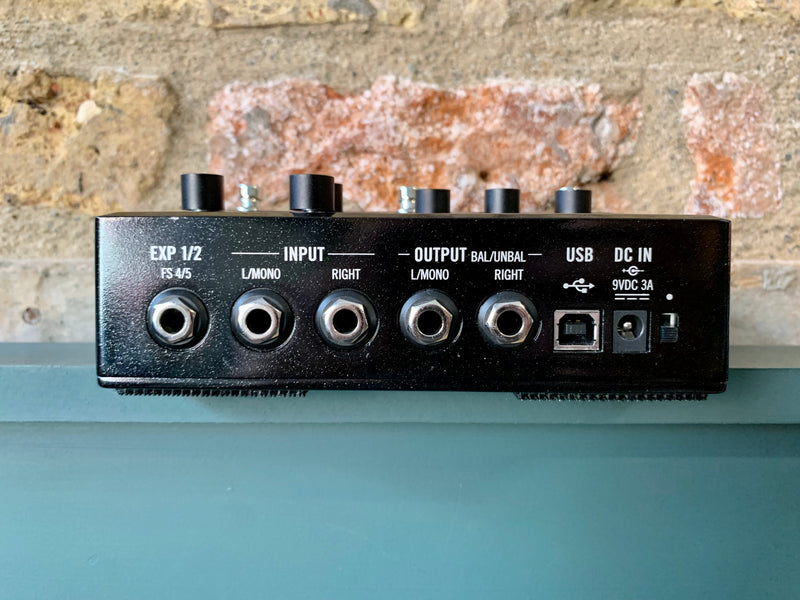 Line 6 HX Stomp Compact Amp & Effects Processor
