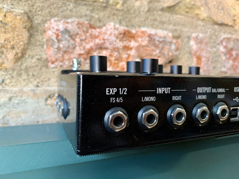 Line 6 HX Stomp Compact Amp & Effects Processor