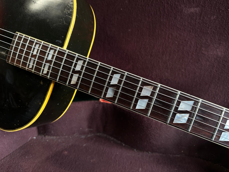 Gibson L-7 Sunburst 1947