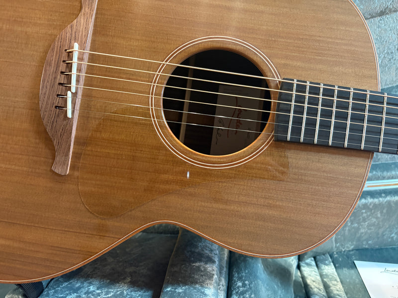 Lowden F-25 Red Cedar/East Indian Rosewood
