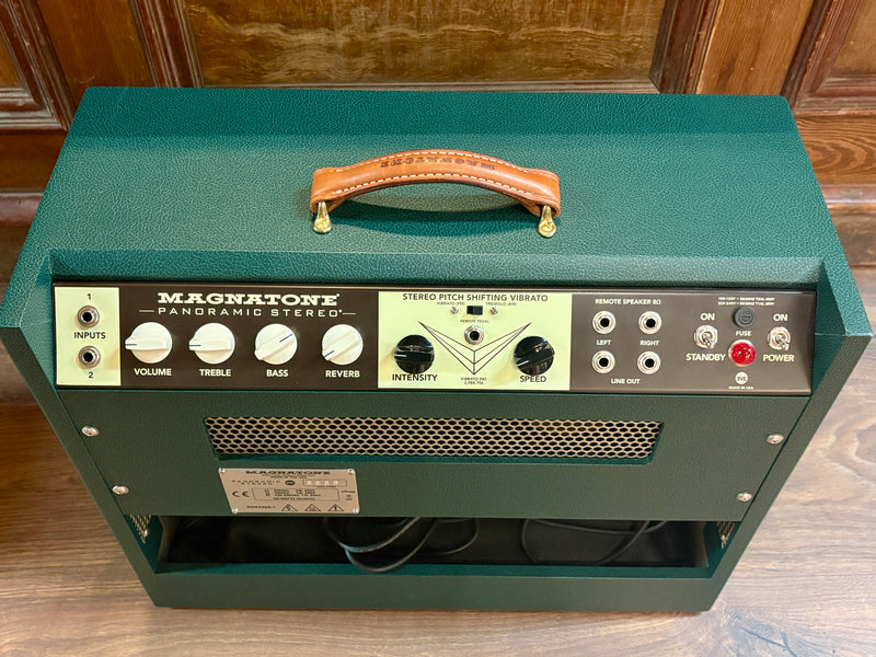 Magnatone Panoramic Stereo 2 x 10-inch 12+12-watt Tube Combo - Green