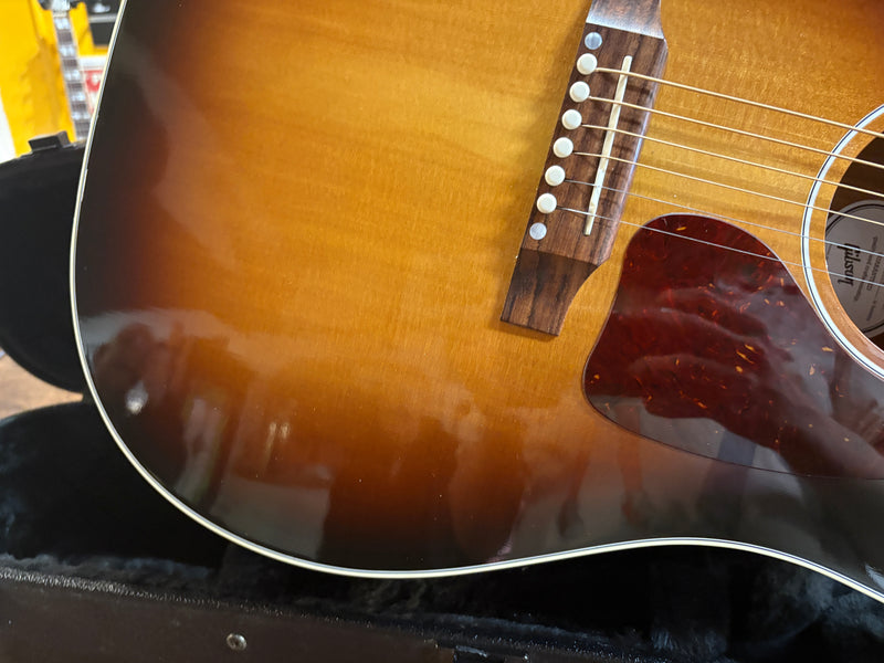 Gibson J-45 Standard Vintage Sunburst 2024