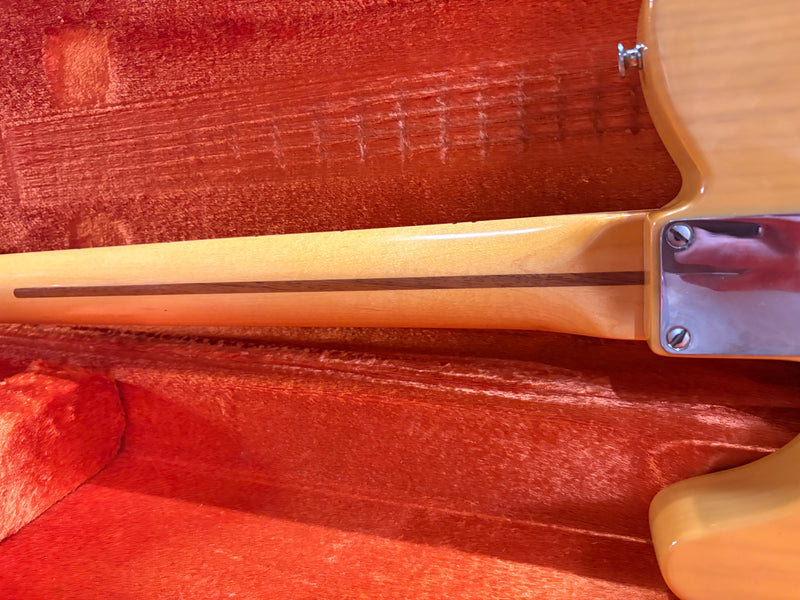 Fender American Vintage '52 Telecaster Butterscotch Blonde 2000