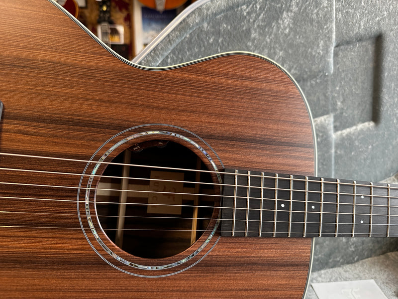 Furch Rainbow Series OM-DE Sinker Redwood / Exotic Ebony 2022