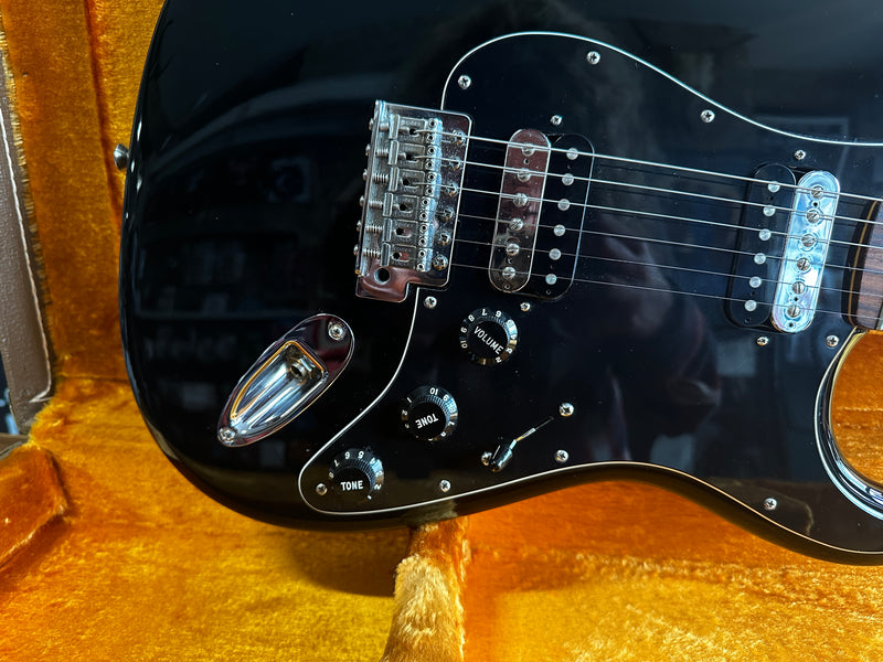 Fender Standard Stratocaster HH Black 2015