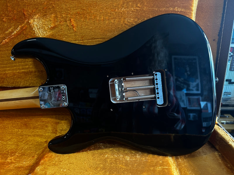 Fender Standard Stratocaster HH Black 2015