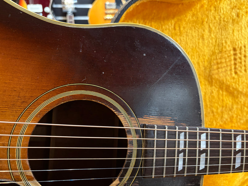 Gibson Southern Jumbo Banner Sunburst 1943