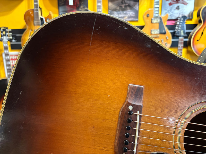 Gibson Southern Jumbo Banner Sunburst 1943