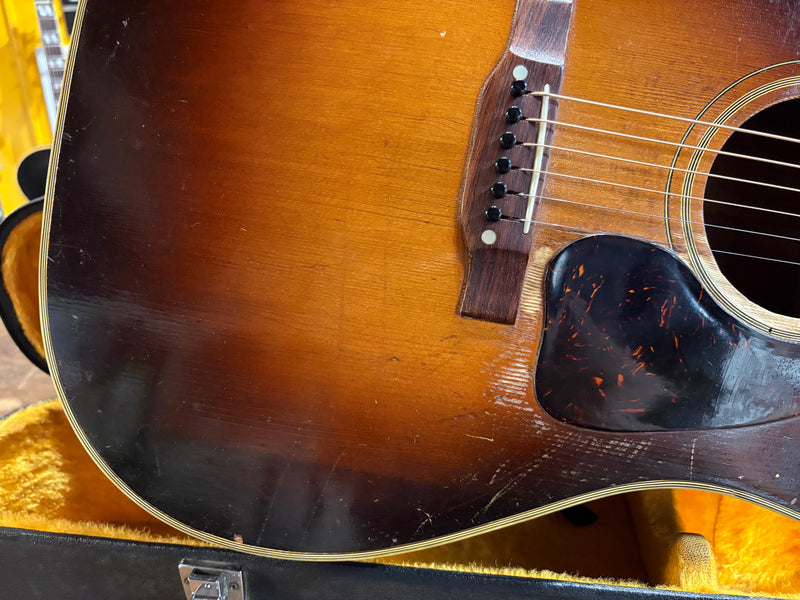Gibson Southern Jumbo Banner Sunburst 1943