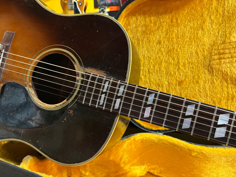 Gibson Southern Jumbo Banner Sunburst 1943