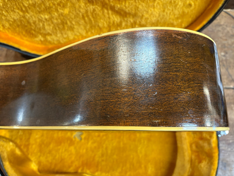 Gibson Southern Jumbo Banner Sunburst 1943