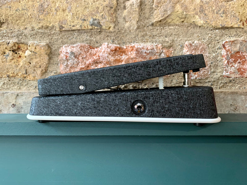 Dunlop JH-1D Jimi Hendrix Signature Crybaby Wah
