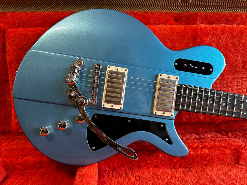 Eastman Juliet LA Celestine Blue 2023